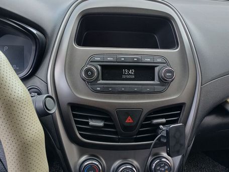 Chevrolet Spark, 2020 — сүрөт 10