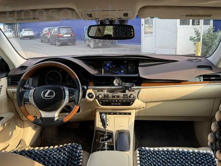 Lexus ES, 2012 — photo 6