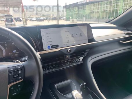 Toyota Crown, 2025 — photo 12