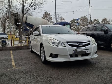 Subaru Legacy, 2010 — сүрөт 2