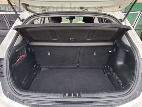 Kia Stonic, 2018 — сүрөт 6