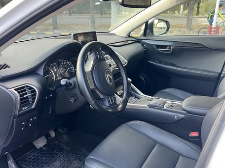 Lexus NX, 2019 — сүрөт 5