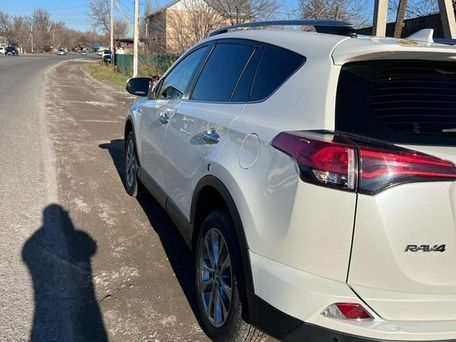 Toyota RAV4, 2018 — 照片 3