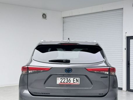 Toyota Highlander, 2022 — photo 6