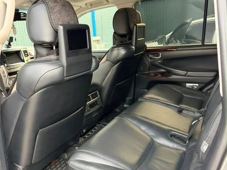 Lexus LX, 2012 — photo 9