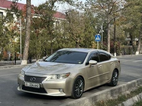 Lexus ES, 2012 — photo 1