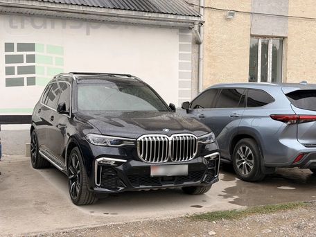 BMW X7, 2021 — photo 1