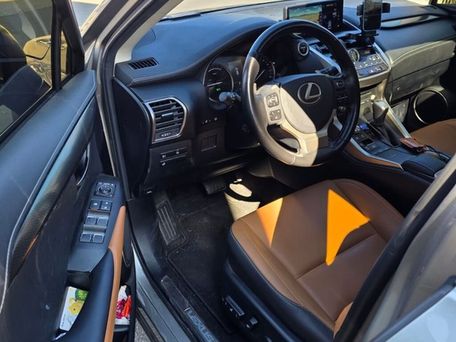 Lexus NX, 2020 — сүрөт 12