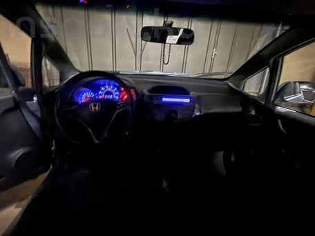 Honda Fit, 2011 — photo 4