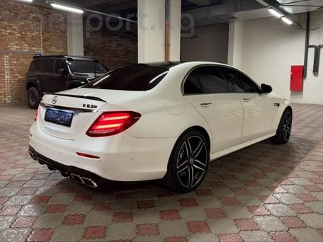 Mercedes-Benz E-Класс AMG, 2019 — фото 4