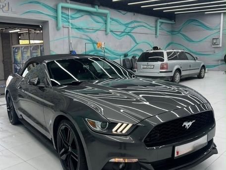 Ford Mustang, 2017 — 照片 1