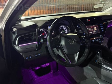 Toyota Camry, 2018 — photo 6