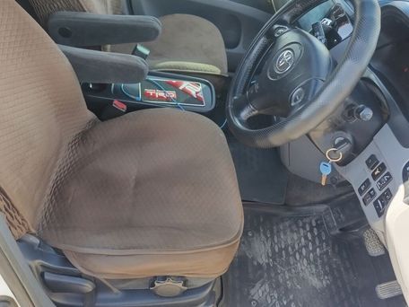 Toyota Ipsum, 2002 — сүрөт 10