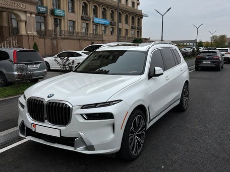 BMW X7, 2023 — сүрөт 2