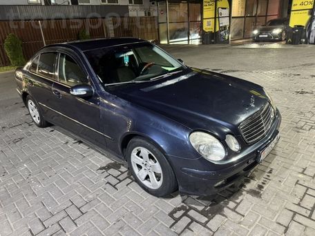Mercedes-Benz E-Класс, 2005 — фото 2