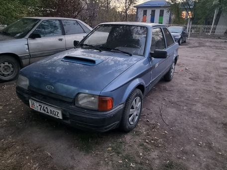 Ford Escort, 1986 — сүрөт 1