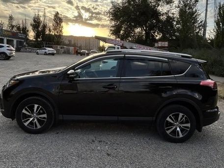Toyota RAV4, 2018 — фото 2