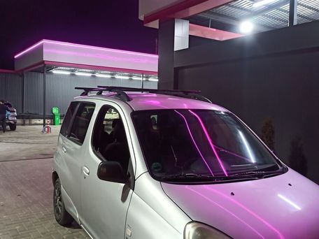 Toyota FunCargo, 2003 — photo 4
