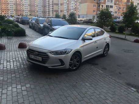 Hyundai Avante, 2018 — фото 1
