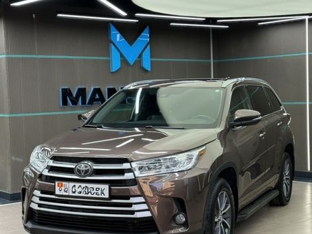 Toyota Highlander, 2018 — фото 1