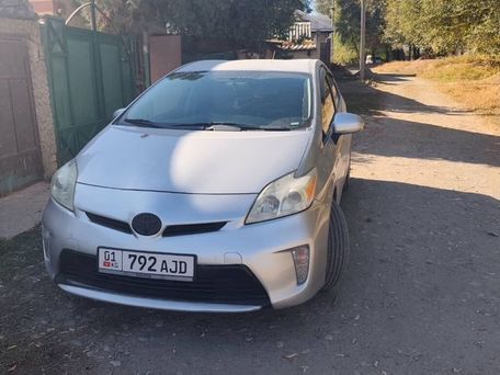 Toyota Prius, 2013 — photo 1