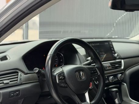 Honda Accord, 2018 — сүрөт 6