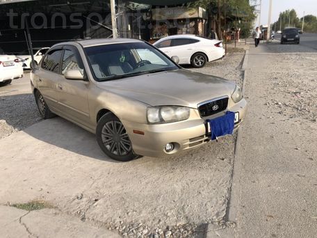 Hyundai Elantra, 2002