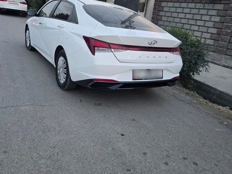 Hyundai Avante, 2020 — photo 2