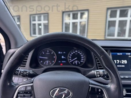 Hyundai Avante, 2018 — сүрөт 7