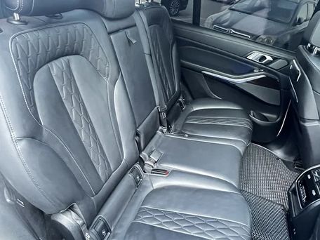 BMW X7, 2023 — photo 8