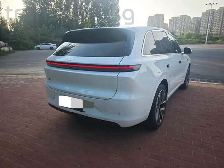 Li Auto (Lixiang) L6, 2025 — 照片 3