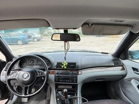 BMW 3 Series, 2003 — photo 7