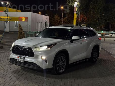 Toyota Highlander, 2022 — сүрөт 1