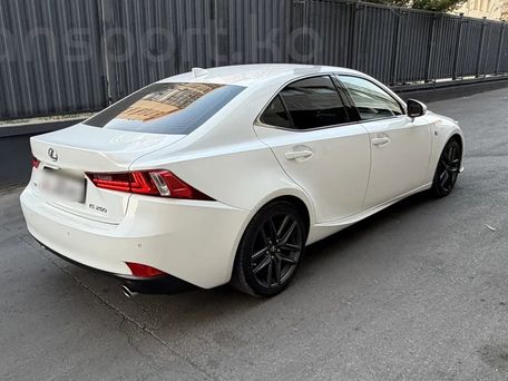 Lexus IS, 2015 — фото 4