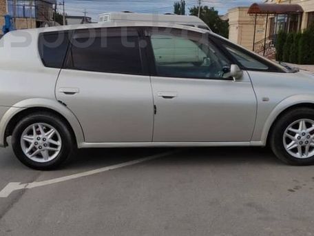Toyota Opa, 2003 — сүрөт 3