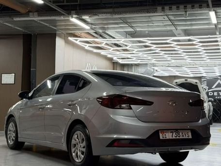 Hyundai Elantra, 2019 — фото 3