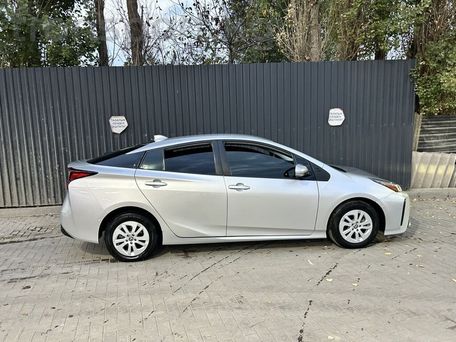 Toyota Prius, 2020 — 照片 5