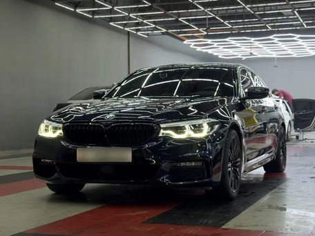 BMW 5 серии, 2019 — 照片 2
