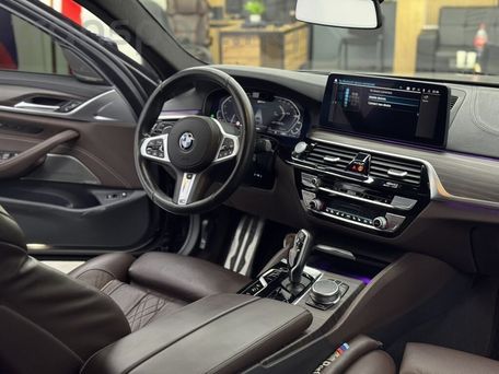 BMW 5 серии, 2020 — 照片 10