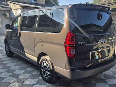 Hyundai Starex, 2020 — photo 2