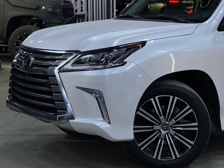 Lexus LX, 2020 — фото 11
