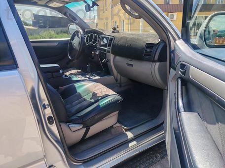 Toyota 4Runner, 2003 — photo 6