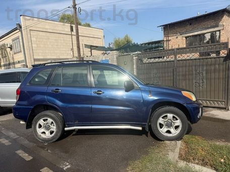 Toyota RAV4, 2001 — фото 1