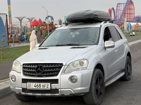 Mercedes-Benz M-Класс, 2009 — фото 1