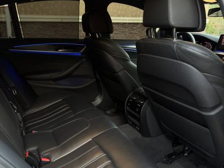 BMW 5 серии, 2022 — 照片 6