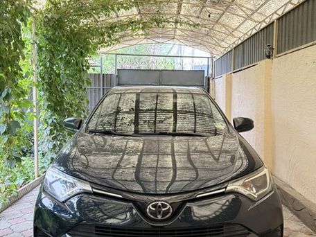 Toyota RAV4, 2018 — фото 1