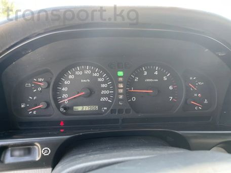 Toyota Land Cruiser, 2002 — 照片 8