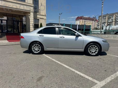 Honda Accord, 2003 — 照片 3