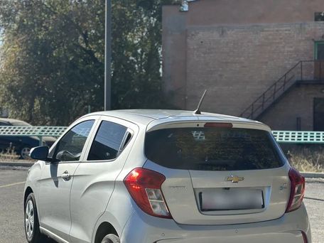 Chevrolet Spark, 2018 — 照片 4