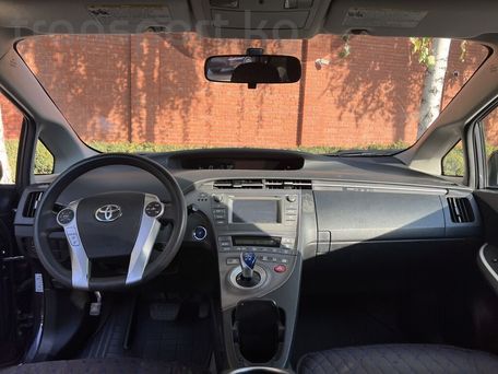 Toyota Prius, 2015 — 照片 6